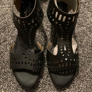 NWT Black Cutout Wedge Sandals